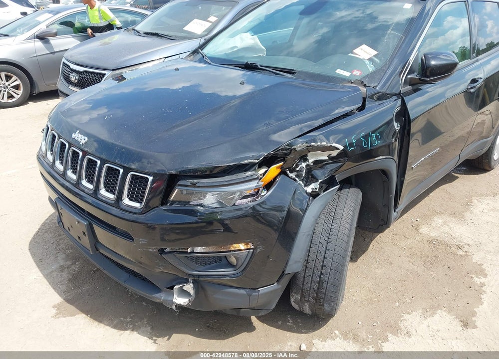 2018 JEEP COMPASS VIN: 3C4NJCBBXJT124588