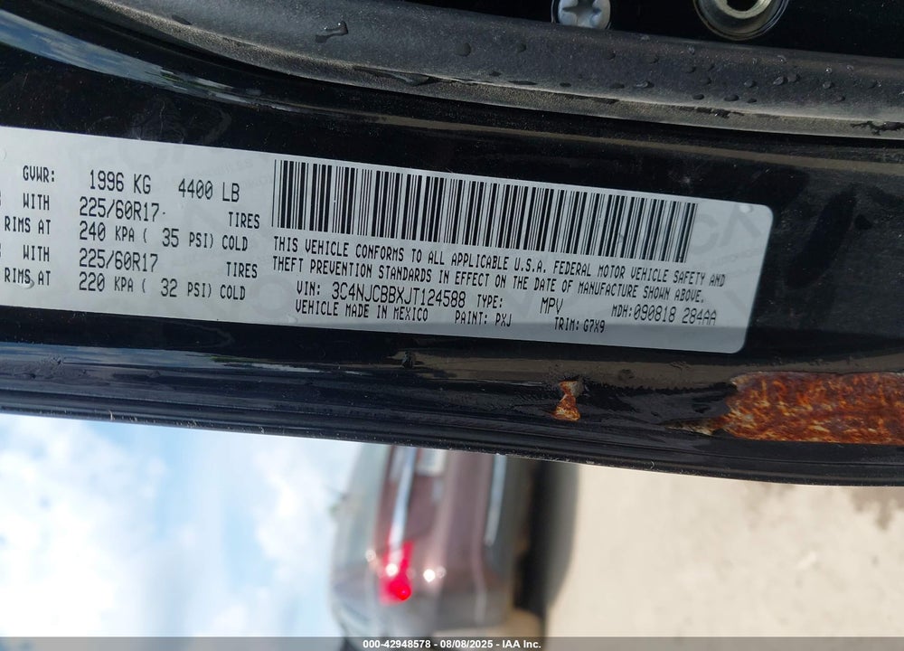 2018 JEEP COMPASS VIN: 3C4NJCBBXJT124588
