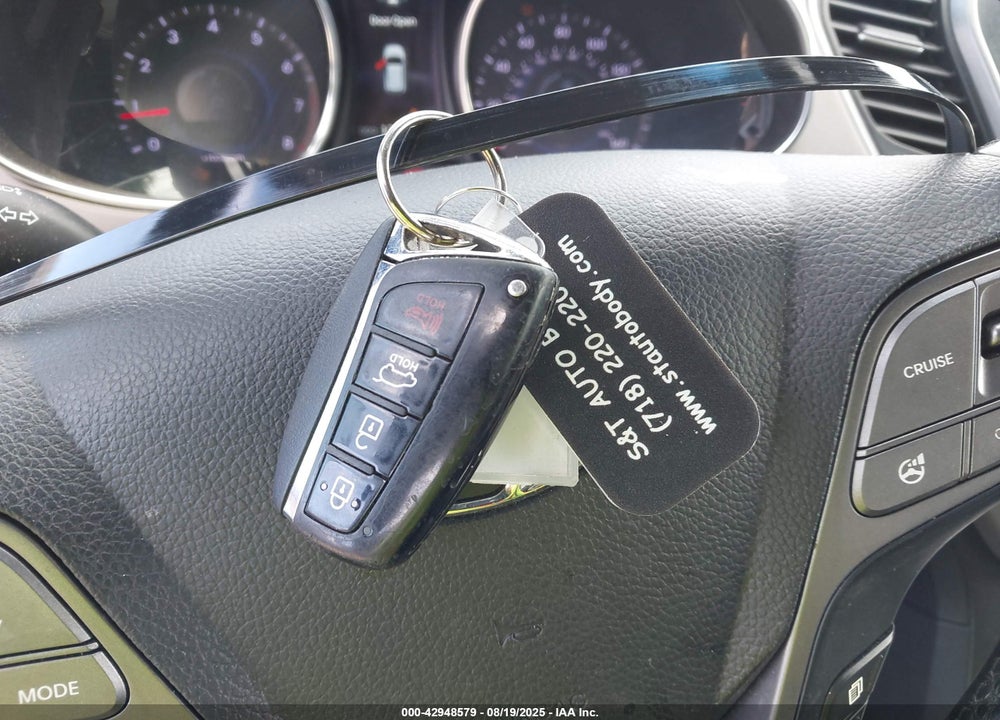 2014 HYUNDAI SANTA FE VIN: KM8SR4HF7EU036827