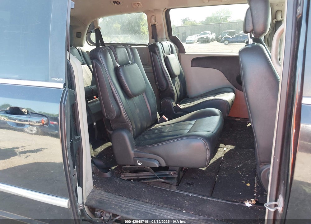 2014 CHRYSLER TOWN & COUNTRY TOURING VIN: 2C4RC1BG4ER157929
