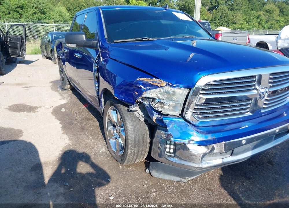 2018 RAM 1500 VIN: 3C6RR6LT1JG195374