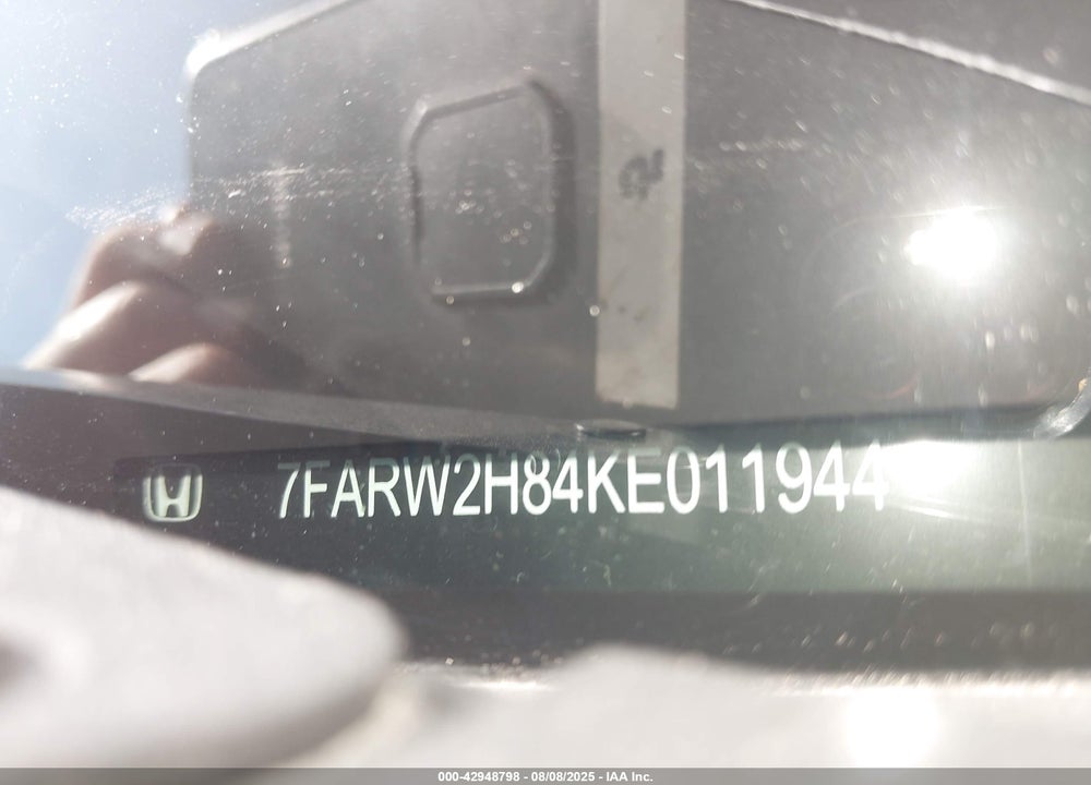 2019 HONDA CR-V VIN: 7FARW2H84KE011944