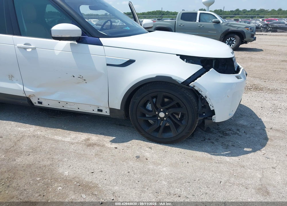 2018 LAND ROVER DISCOVERY VIN: SALRR2RV1JA049185