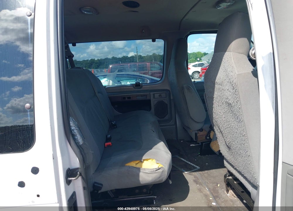 2011 FORD E-350 SUPER DUTY XLT VIN: 1FBSS3BL7BDA74902