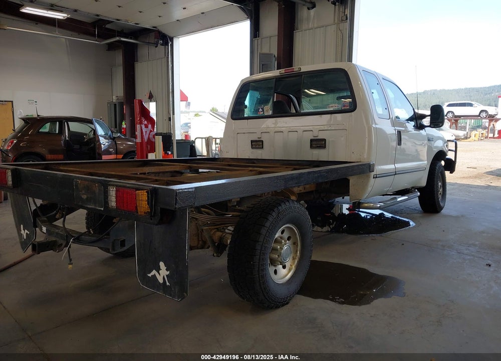 1999 FORD F-250 LARIAT/XL/XLT VIN: 1FTNX21L3XEC32899