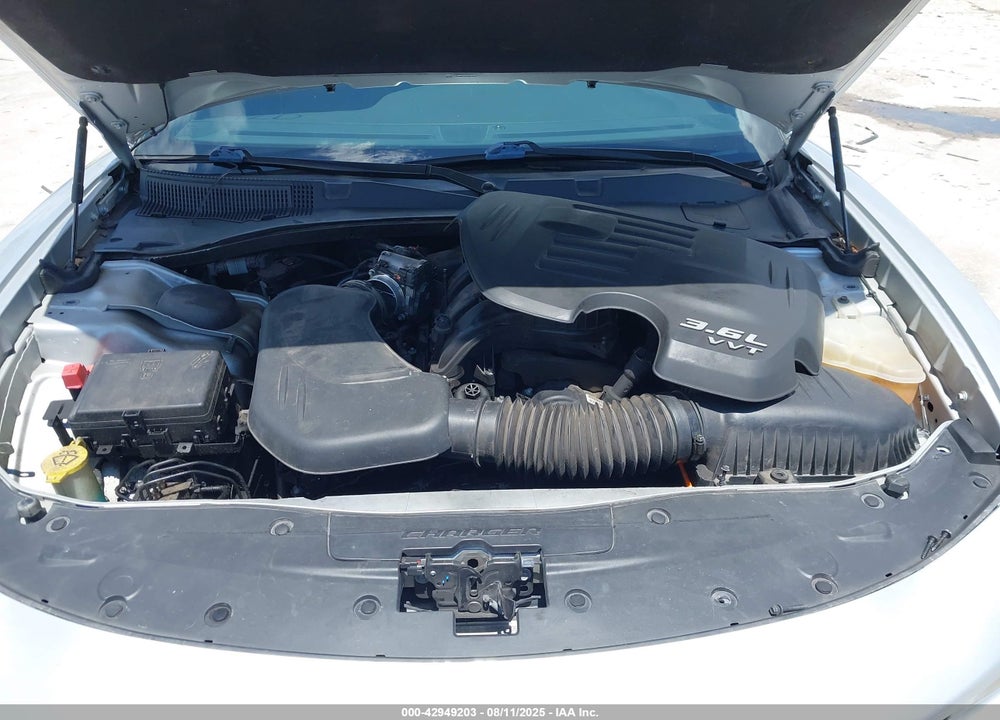 2019 DODGE CHARGER VIN: 2C3CDXBG1KH576882