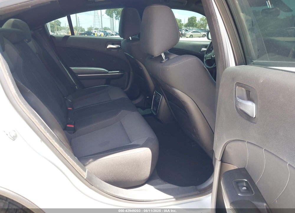 2019 DODGE CHARGER VIN: 2C3CDXBG1KH576882