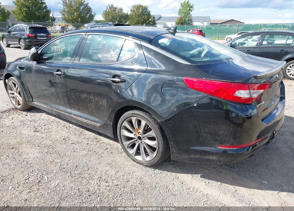 2013 KIA OPTIMA VIN: 5XXGR4A64DG207610