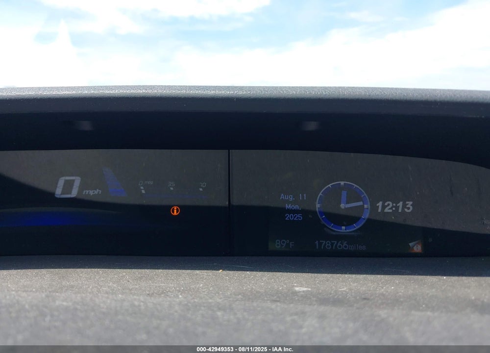2014 HONDA CIVIC VIN: 19XFB2F88EE037146