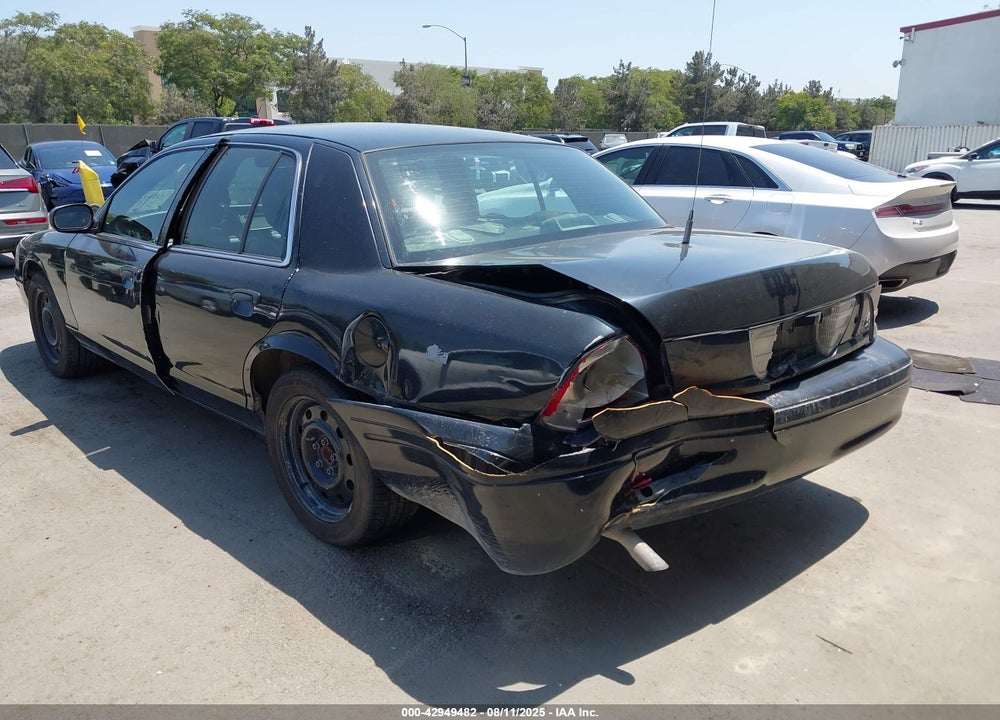 2011 FORD CROWN VICTORIA POLICE INTERCEPTOR VIN: 2FABP7BV7BX122290