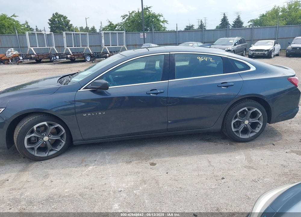 2021 CHEVROLET MALIBU FWD LT VIN: 1G1ZD5ST6MF067889