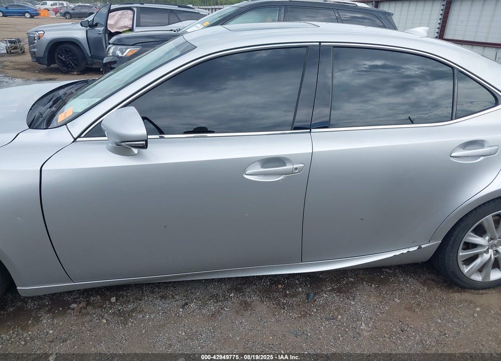 2015 LEXUS IS 250 VIN: JTHCF1D26F5020454