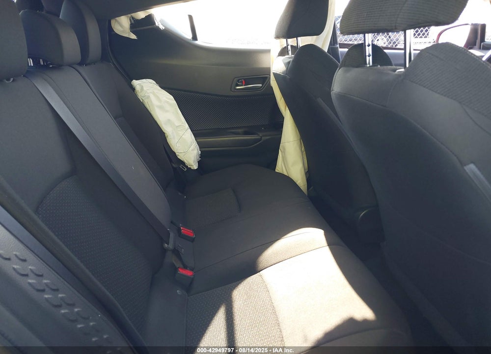 2019 TOYOTA C-HR VIN: JTNKHMBX4K1057488