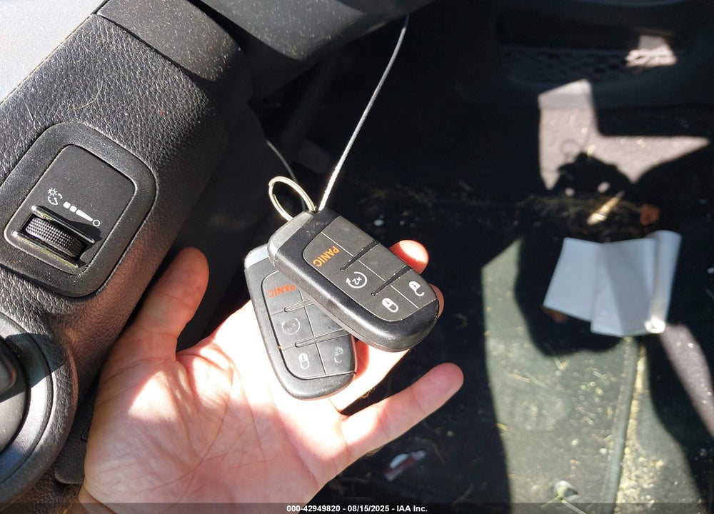 2018 DODGE JOURNEY VIN: 3C4PDDEG3JT464341