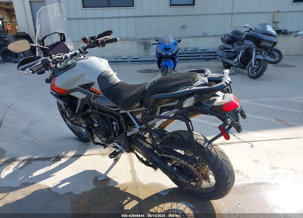 2024 TRIUMPH MOTORCYCLE TIGER 900 RALLY PRO VIN: SMTC83DE7RTBS2562