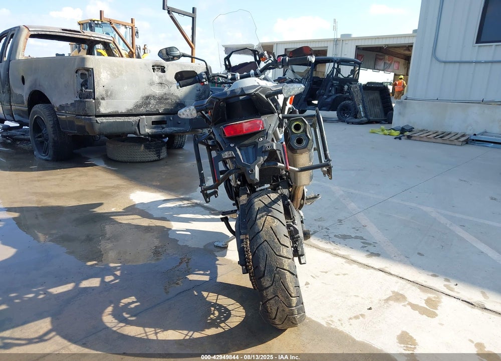 2024 TRIUMPH MOTORCYCLE TIGER 900 RALLY PRO VIN: SMTC83DE7RTBS2562