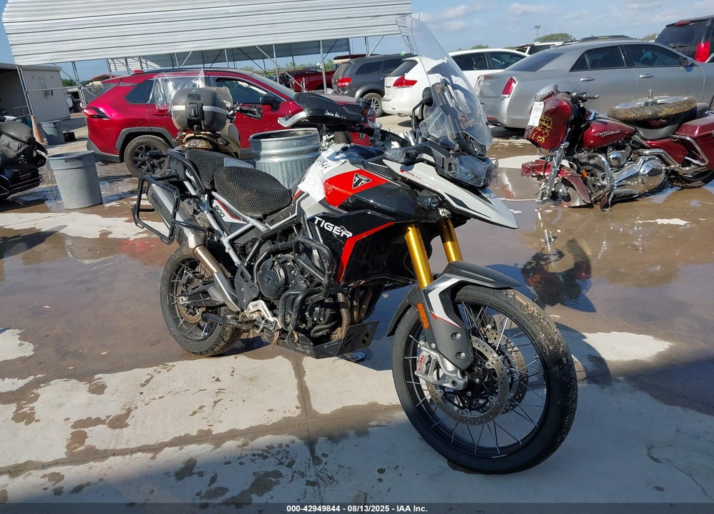 2024 TRIUMPH MOTORCYCLE TIGER 900 RALLY PRO VIN: SMTC83DE7RTBS2562