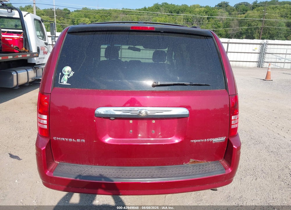 2010 CHRYSLER TOWN & COUNTRY TOURING PLUS VIN: 2A4RR8D17AR404493