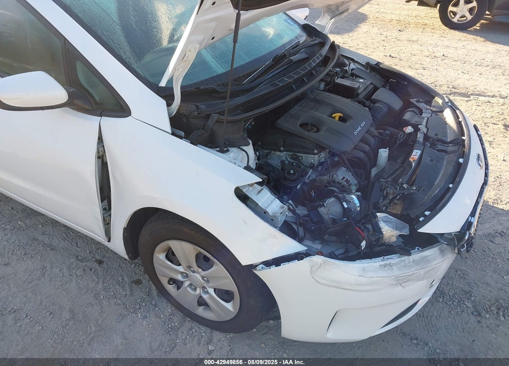 2018 KIA FORTE VIN: 3KPFL4A78JE195763