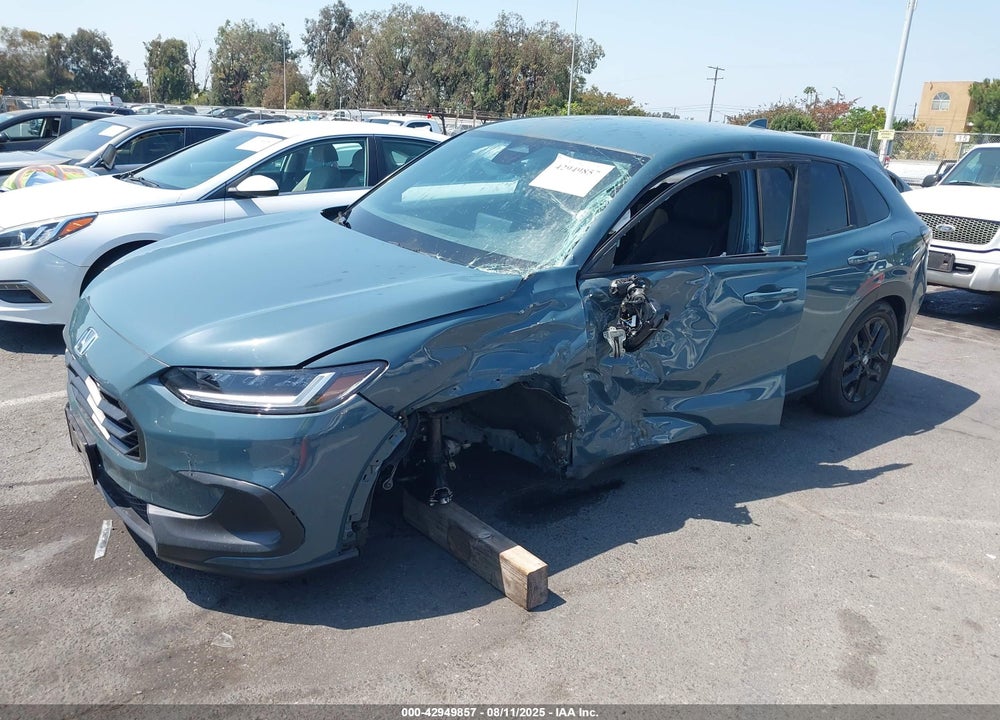 2024 HONDA HR-V 2WD SPORT/2WD SPORT W/O BSI VIN: 3CZRZ1H56RM721186