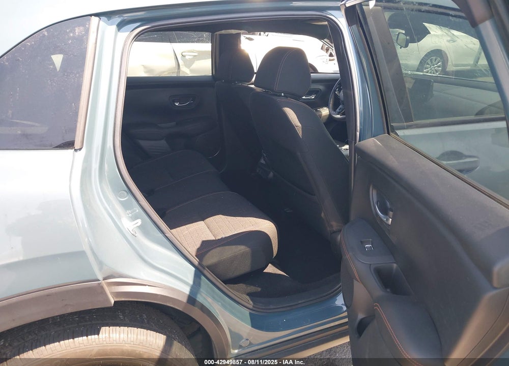 2024 HONDA HR-V 2WD SPORT/2WD SPORT W/O BSI VIN: 3CZRZ1H56RM721186