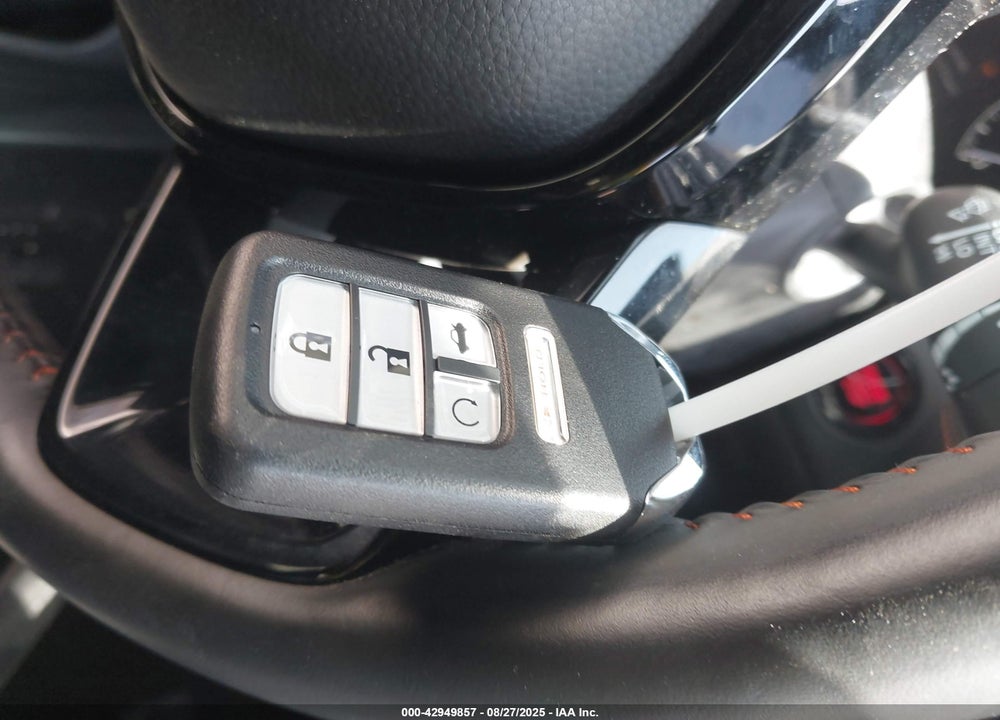2024 HONDA HR-V 2WD SPORT/2WD SPORT W/O BSI VIN: 3CZRZ1H56RM721186