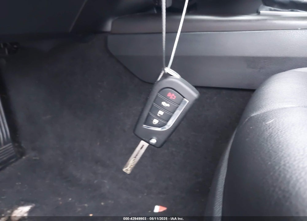 2021 TOYOTA CAMRY VIN: 4T1G11AKXMU456910