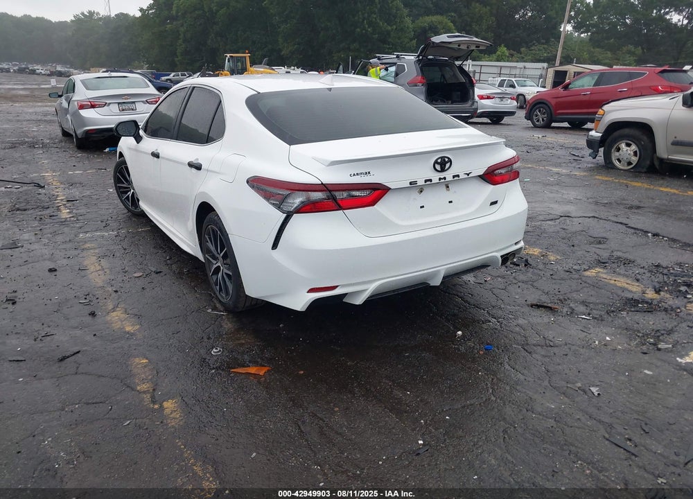 2021 TOYOTA CAMRY VIN: 4T1G11AKXMU456910