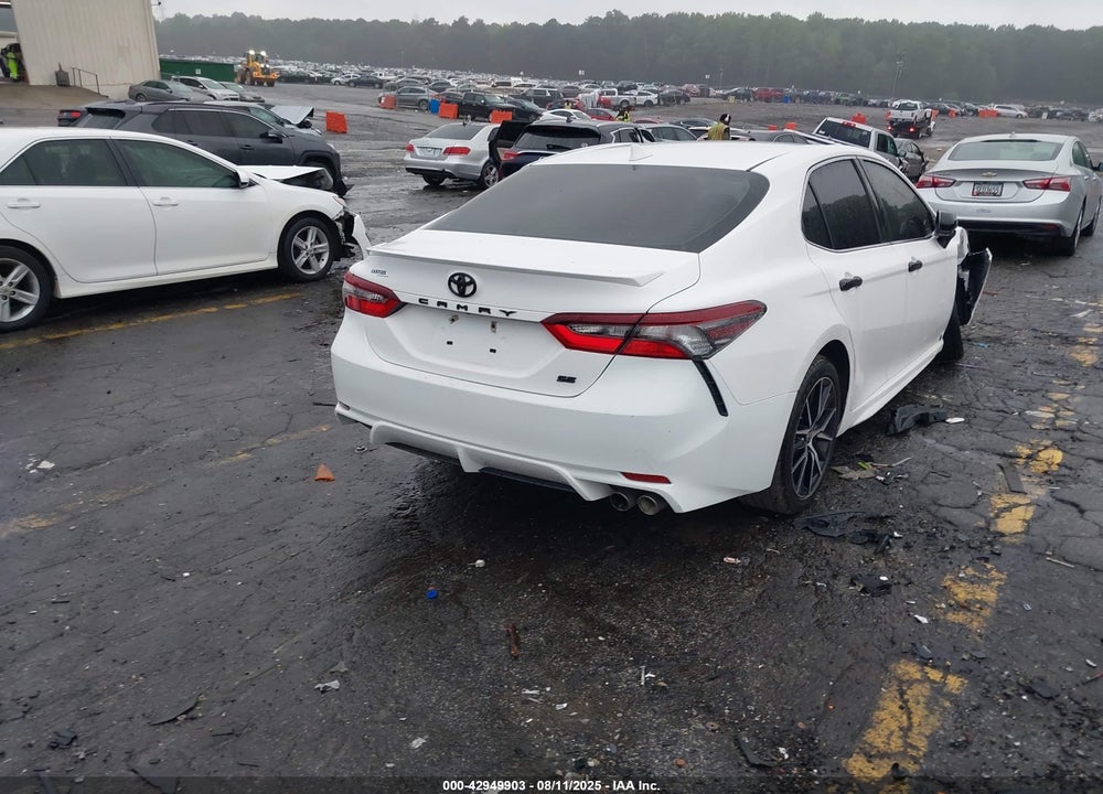 2021 TOYOTA CAMRY VIN: 4T1G11AKXMU456910