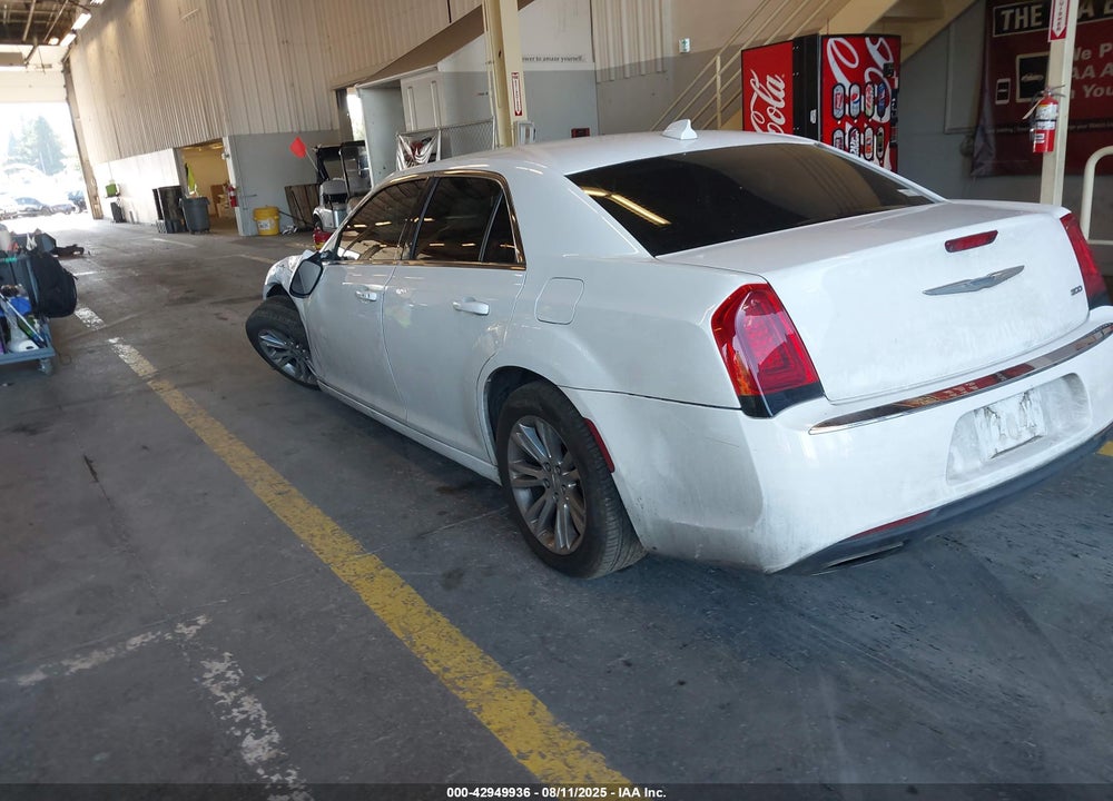 2015 CHRYSLER 300 LIMITED VIN: 2C3CCAAG8FH806926