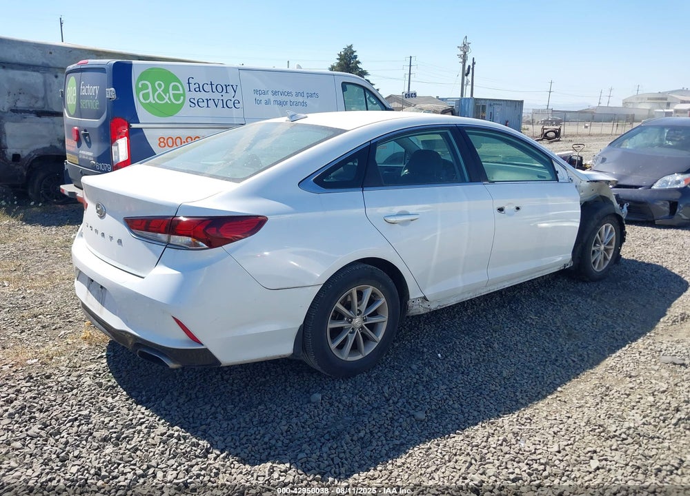 2018 HYUNDAI SONATA SE VIN: 5NPE24AF1JH686466