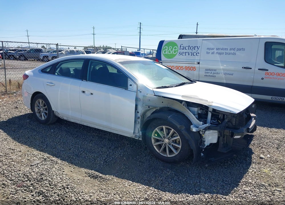2018 HYUNDAI SONATA SE VIN: 5NPE24AF1JH686466