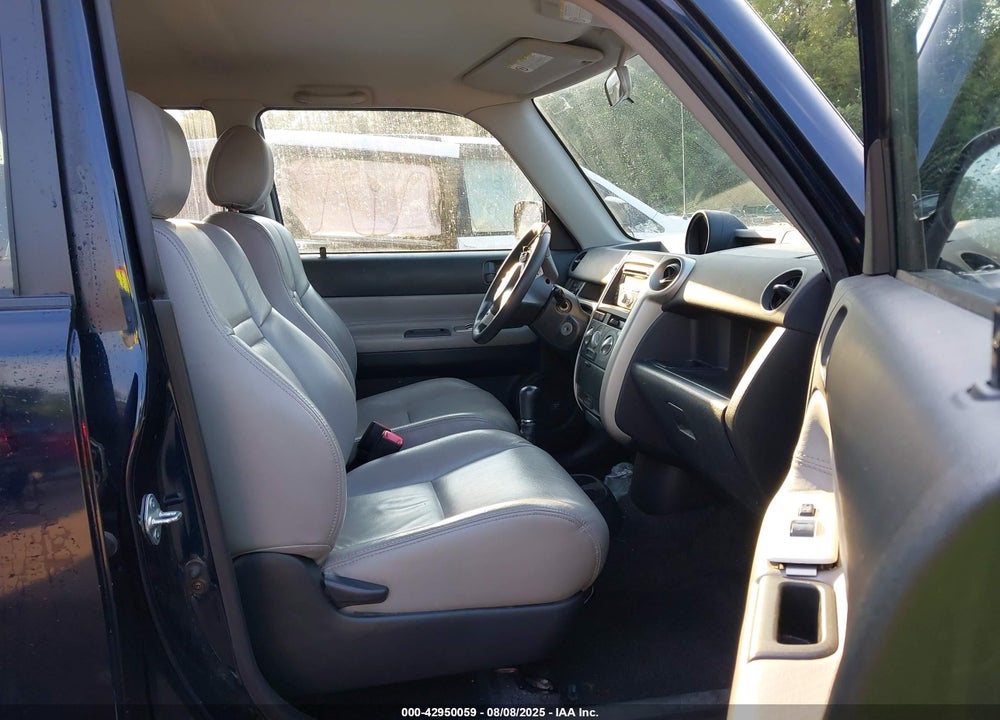 2006 SCION XB VIN: JTLKT334564084886