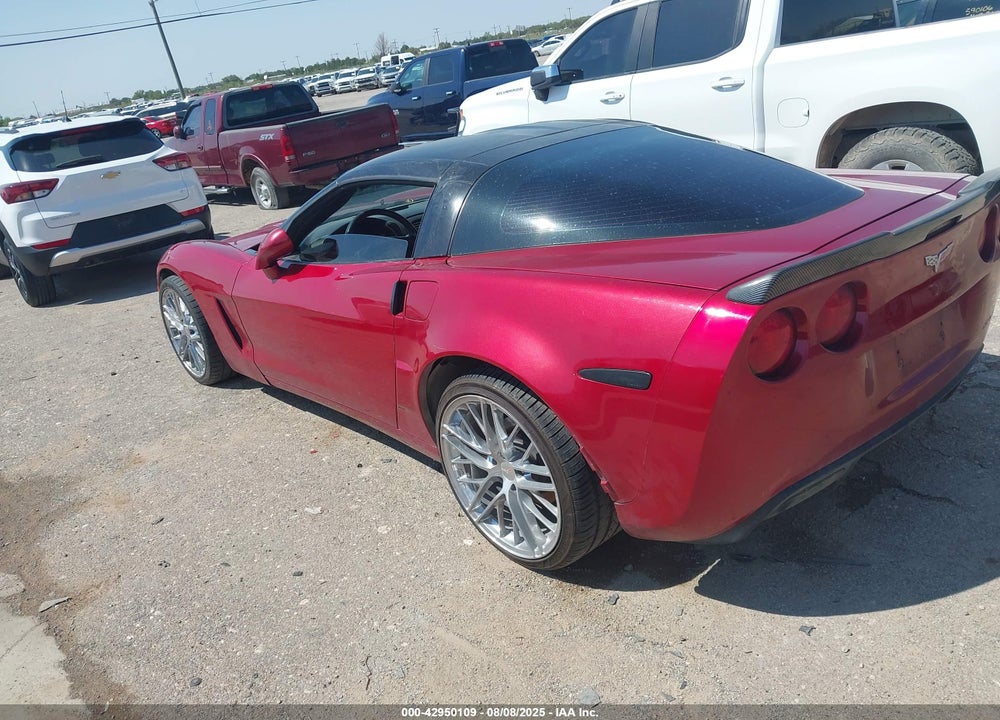 2005 CHEVROLET CORVETTE VIN: 1G1YY24U355110483
