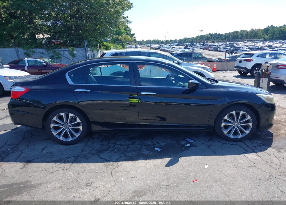 2015 HONDA ACCORD VIN: 1HGCR2F58FA015058
