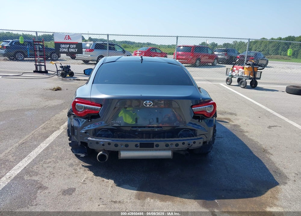 2020 TOYOTA GR 86 VIN: JF1ZNAA19L8753382