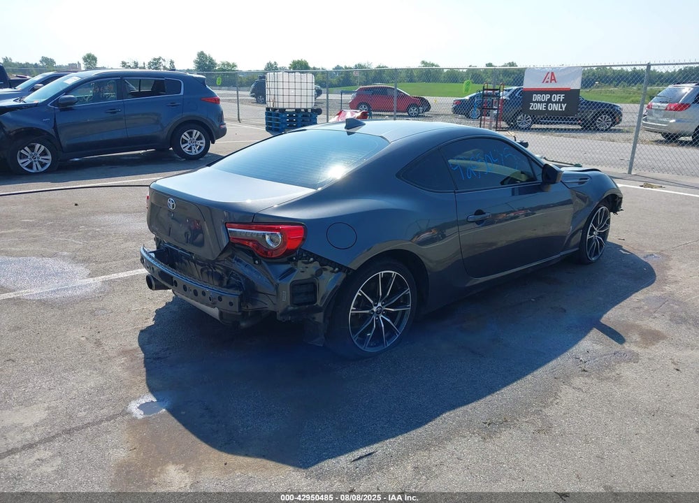 2020 TOYOTA GR 86 VIN: JF1ZNAA19L8753382