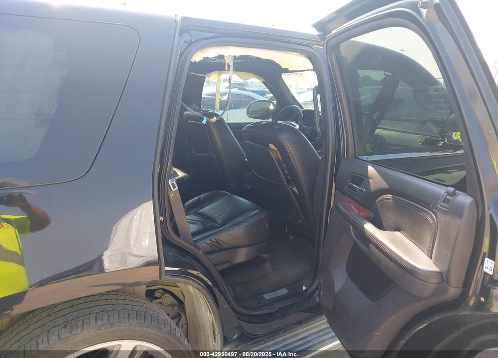 2007 CADILLAC ESCALADE STANDARD VIN: 1GYFK63807R210770