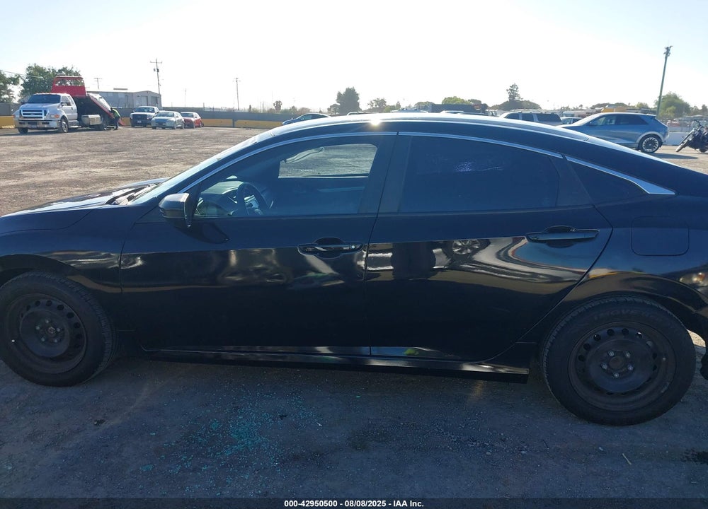2019 HONDA CIVIC LX VIN: 2HGFC2F68KH586147