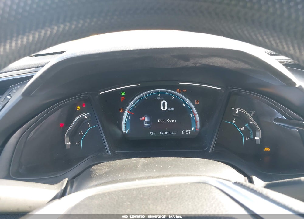 2019 HONDA CIVIC LX VIN: 2HGFC2F68KH586147