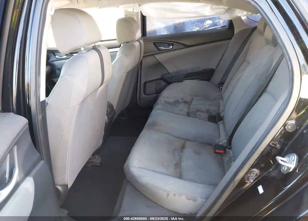 2019 HONDA CIVIC LX VIN: 2HGFC2F68KH586147