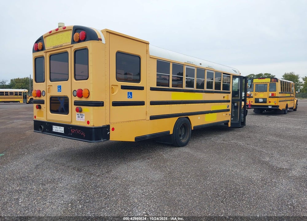 2014 IC CORPORATION 3000 CE VIN: 4DRBUAAN5EB778749