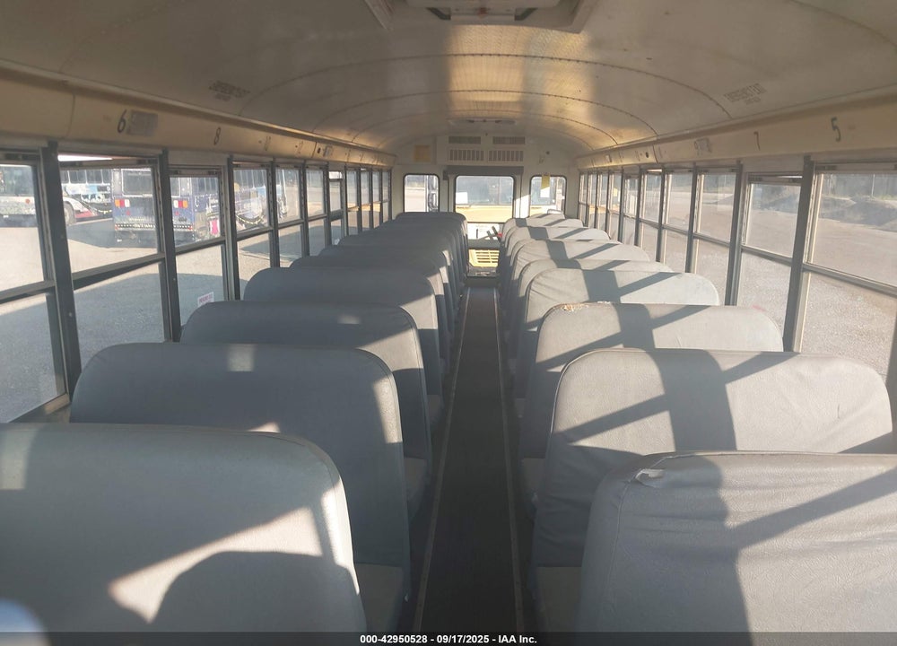 2010 IC CORPORATION 3000 CE VIN: 4DRBUSKN4AB224763