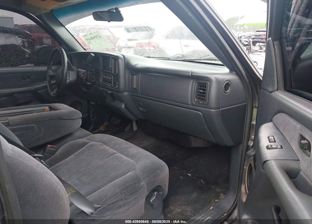 2000 CHEVROLET SILVERADO 1500 LS VIN: 1GCEC14W8YZ308056