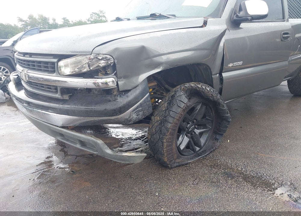 2000 CHEVROLET SILVERADO 1500 LS VIN: 1GCEC14W8YZ308056
