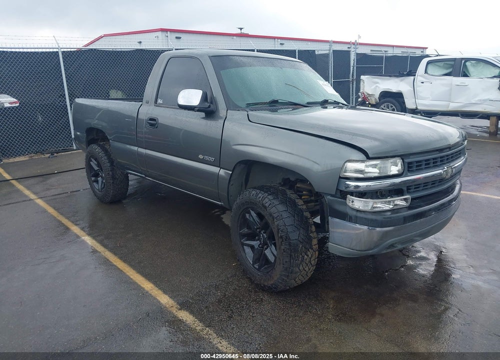 2000 CHEVROLET SILVERADO 1500 LS VIN: 1GCEC14W8YZ308056