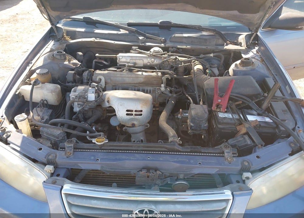 2000 TOYOTA CAMRY LE VIN: JT2BG22K3Y0401027