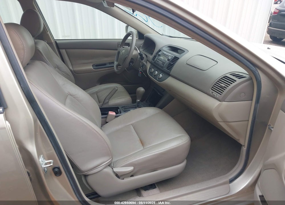 2005 TOYOTA CAMRY LE VIN: 4T1BE32K25U081248