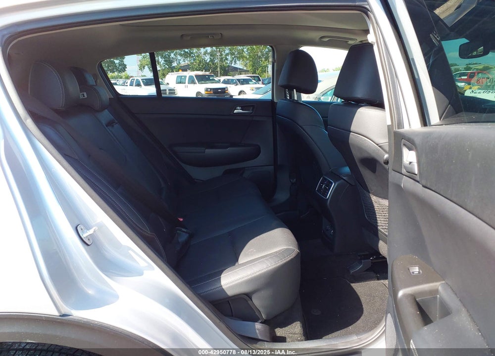 2017 KIA SPORTAGE EX VIN: KNDPNCAC6H7254034