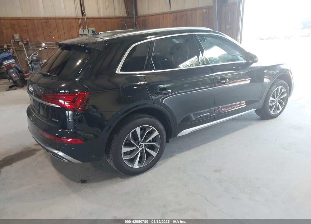 2024 AUDI Q5 VIN: WA1EAAFY6R2010825